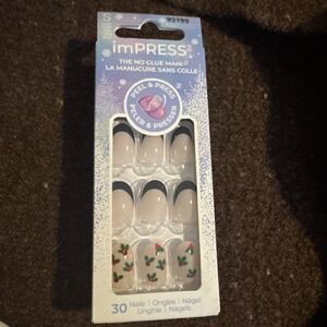 KISS imPRESS Press On Manicure Christmas Holiday Nails Hold Me Closer French New